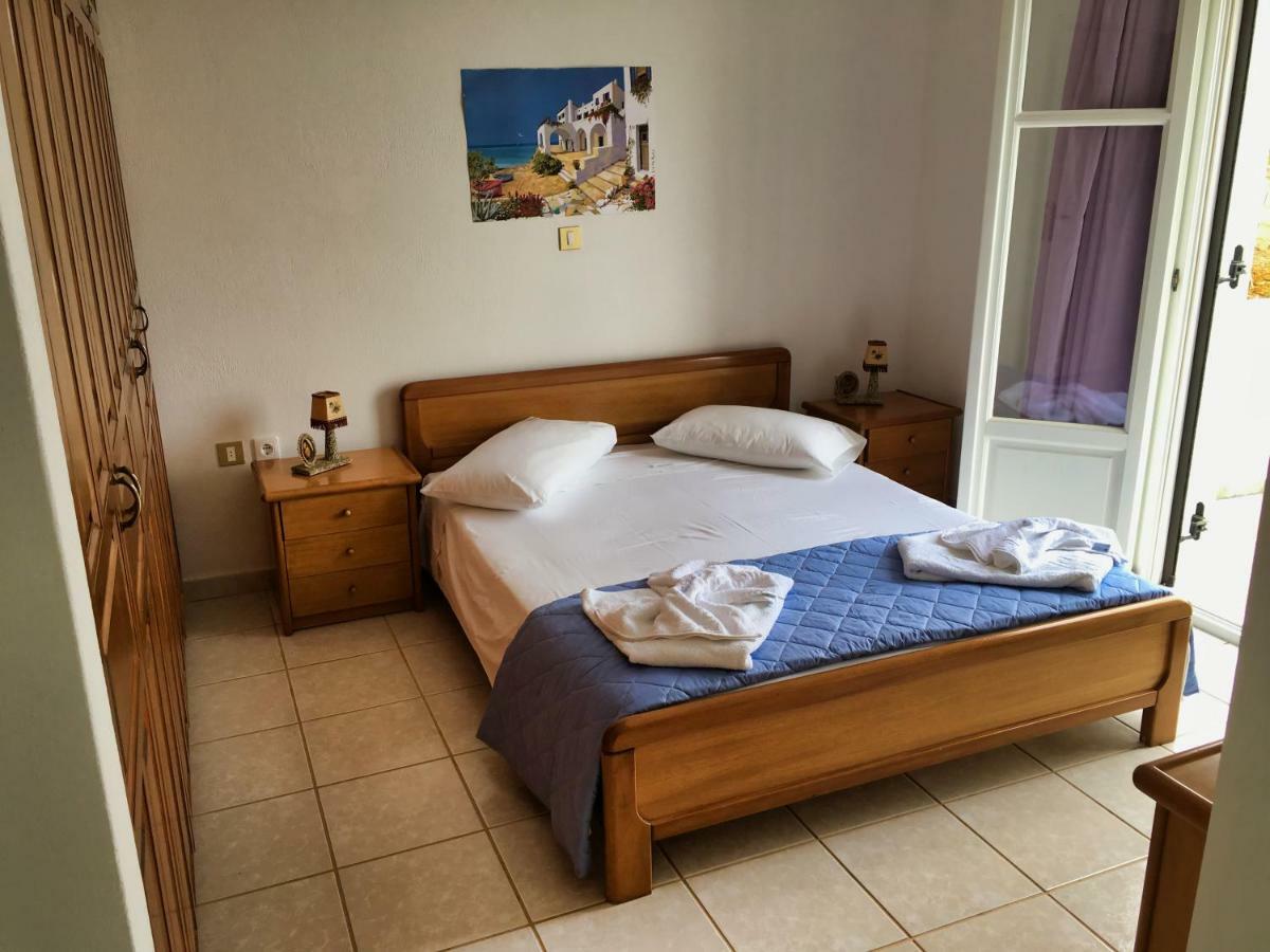 Anthoula'S Sea View Apartment Piso Livadi Luaran gambar