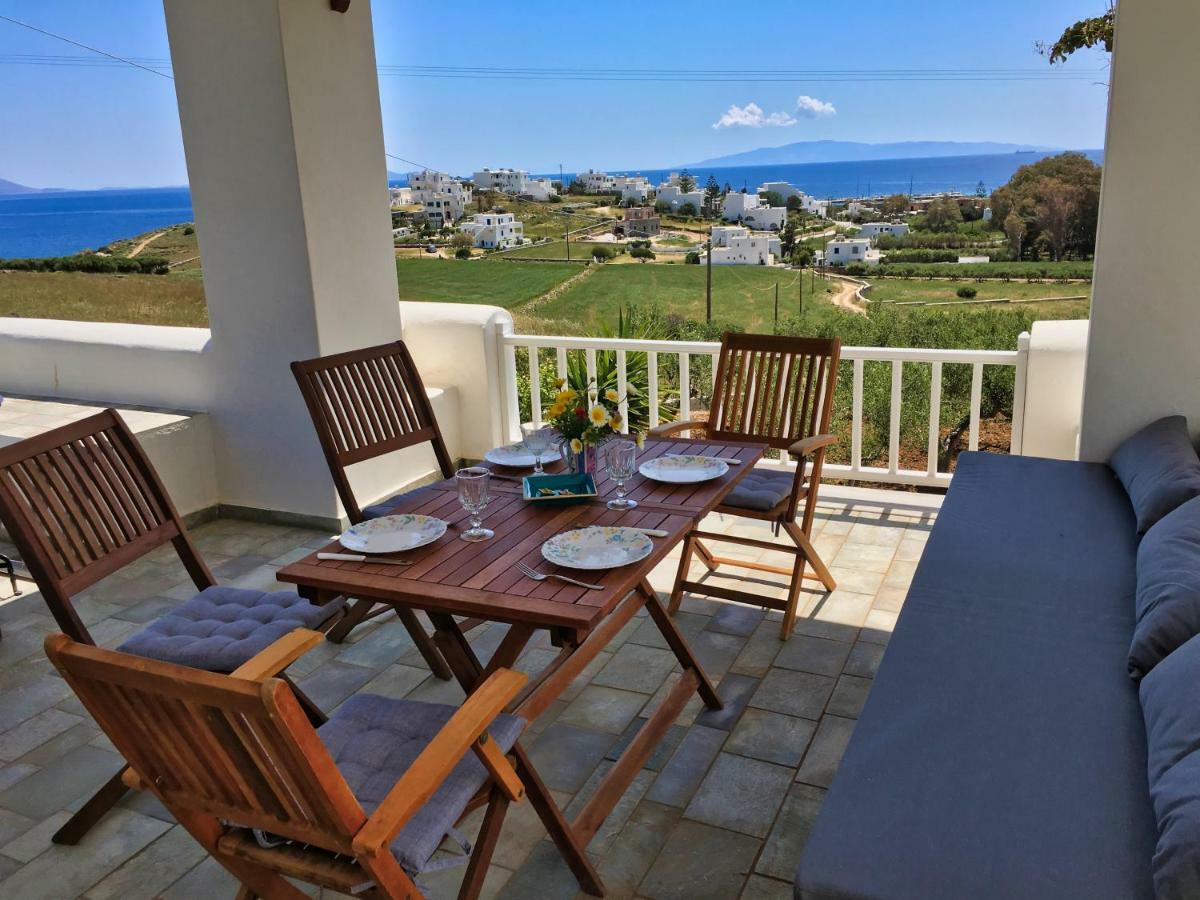 Anthoula'S Sea View Apartment Piso Livadi Luaran gambar