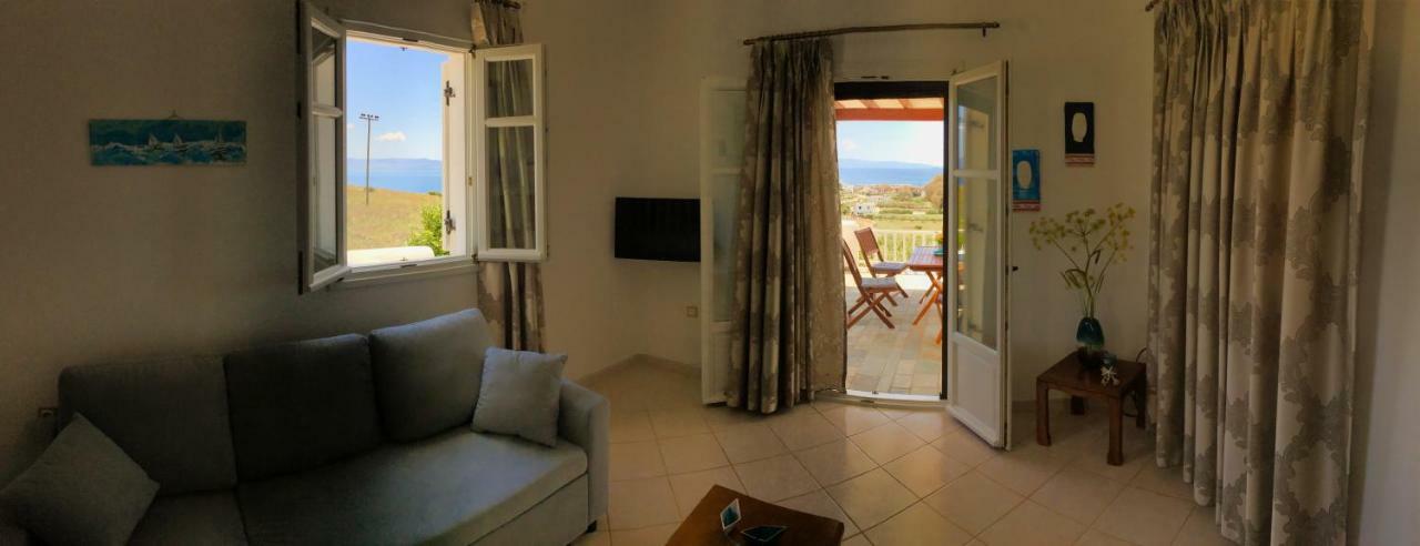 Anthoula'S Sea View Apartment Piso Livadi Luaran gambar