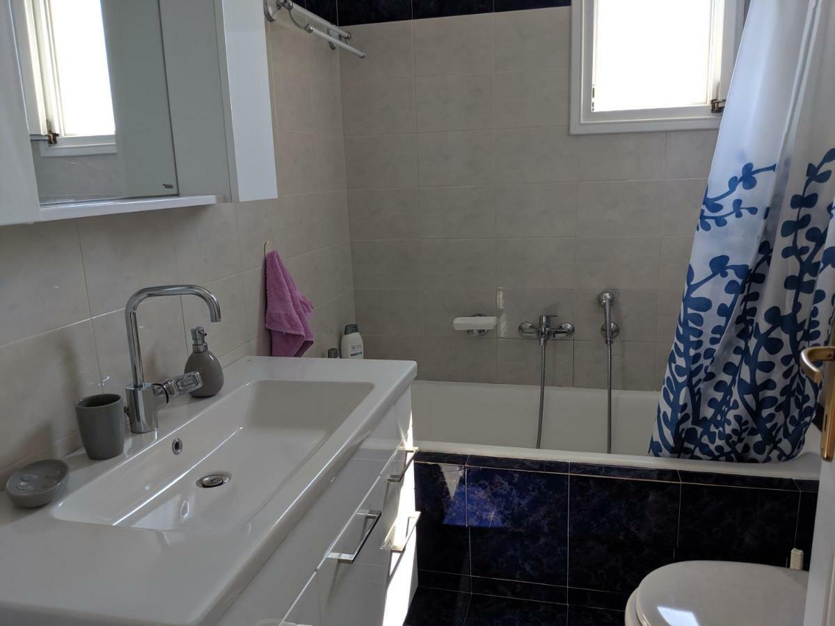Anthoula'S Sea View Apartment Piso Livadi Luaran gambar
